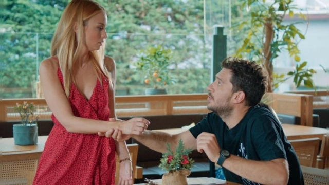 Bugün Sende Bir Şey Var