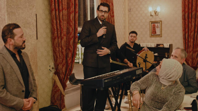 Arkadaş Düğünü